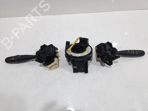 switch-nissan-pixo-ua0-2009-40533419 main image