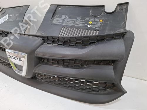 Grill DACIA SANDERO II TCe 90 (B8M1, B8MA, B8AC) | BP37613915C40 - Image 5