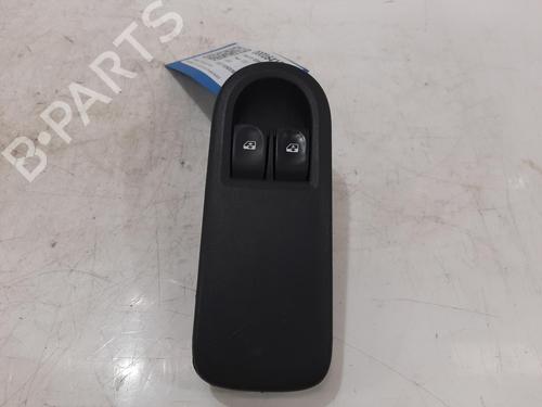 Used Switch RENAULT CLIO III (BR0/1, CR0/1) 1.2 16V (BR02, BR0J, BR11, CR02, CR0J, CR11) (75 hp) 32357830