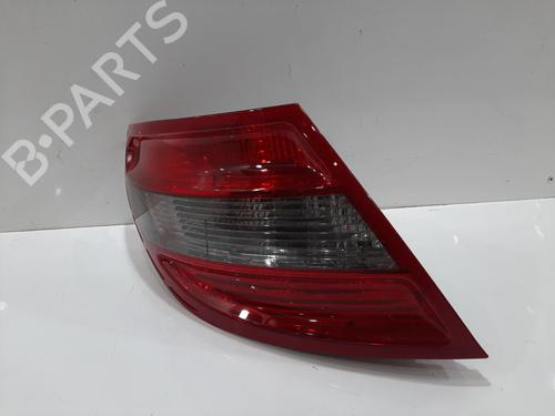 Used Left taillight MERCEDES-BENZ C-CLASS (W204) C 250 CDI (204.003) (204 hp) 26858139