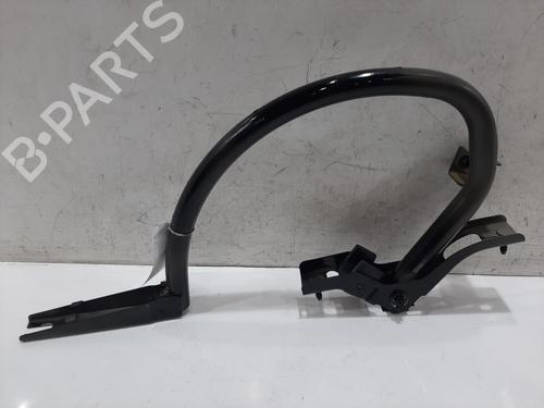 hingedoor-check-strap-mercedes-benz-cla-c118-2019-33124208 main image