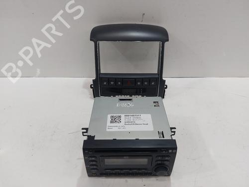 Used Radio KIA SORENTO I (JC) 2.5 CRDi (170 hp) 28038276