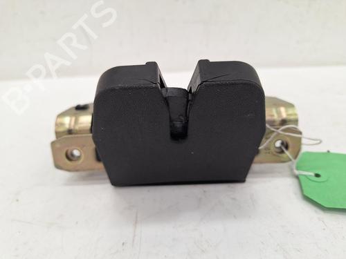 Used Tailgate lock VAUXHALL ZAFIRA Mk II (B) (A05) 1.8 (140 hp) 26825986