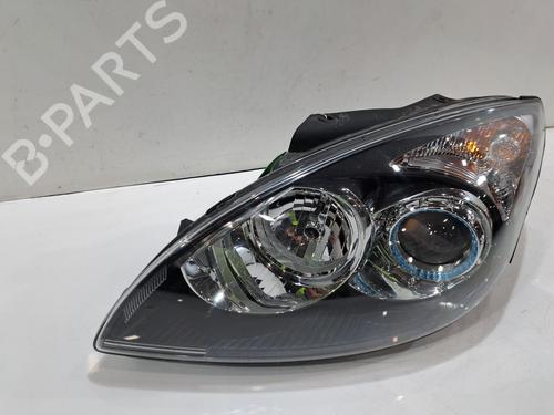 Left headlight HYUNDAI i30 (FD) 1.4 | BP29267037C28 