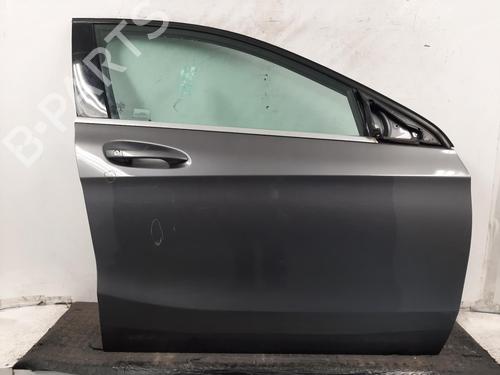 Used Left front door MERCEDES-BENZ A-CLASS (W176) A 180 (176.042) (122 hp) 32852084