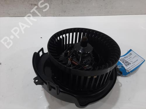 Used Heater blower motor Heater blower motor SKODA OCTAVIA III (5E3, NL3, NR3) 1.5 TSI (150 hp) 33467045 33467045