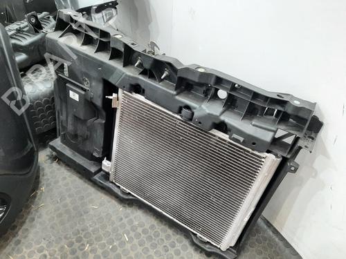 Full front CITROËN C3 III (SX) 1.2 PureTech 82 | BP31999058S1 