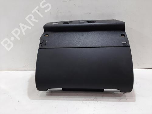 Handskerum AUDI A3 Sportback (8PA) 1.6 TDI (105 hp) 30095181