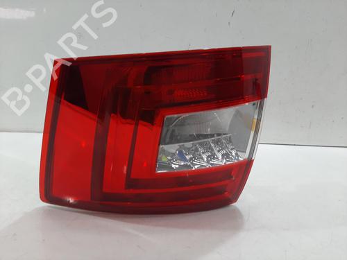 Used Right taillight SKODA OCTAVIA III Combi (5E5, 5E6) 2.0 TDI (150 hp) 29349316