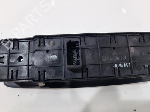 Right front window switch RENAULT MEGANE III Hatchback (BZ0/1_, B3_) 1.9 dCi (BZ0N, BZ0J) | BP37593242I26 - Image 5