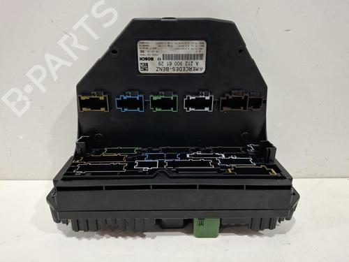 Used Fuse box Fuse box 39106389 39106389