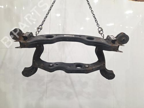 Used Subframe MERCEDES-BENZ A-CLASS (W176) A 180 (176.042) (122 hp) 30286519