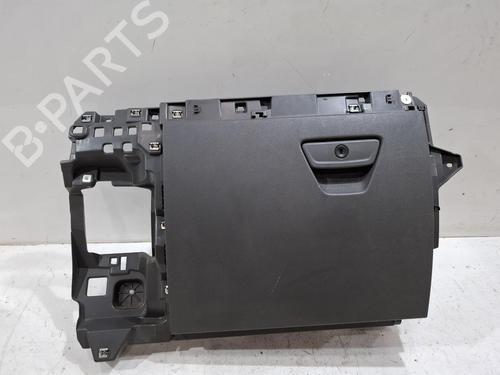 Used Glove box Glove box 39657559 39657559