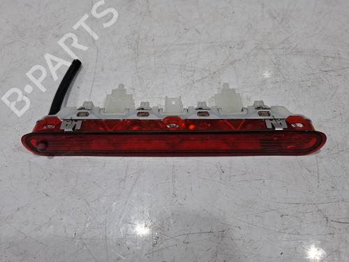Used Third brake light Third brake light CITROËN C3 III (SX) 1.2 PureTech 82 (83 hp) 39993940 39993940