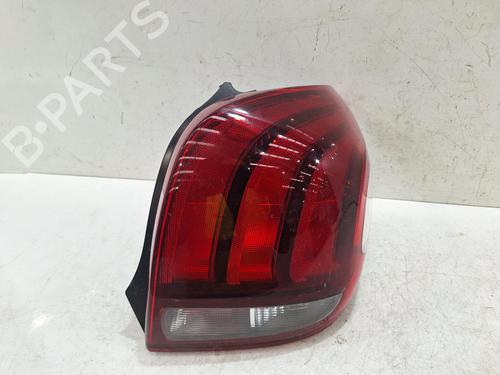 farolim-direito-peugeot-108-2014-32172003 main image