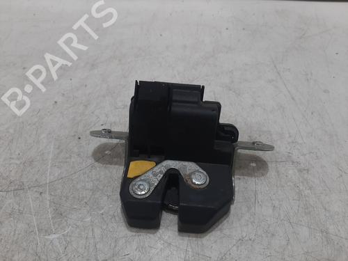 Bakluke lås FIAT 500L (351_, 352_) 1.3 D Multijet (199LXY1A, 199LXY11) (84 hp) 30517162