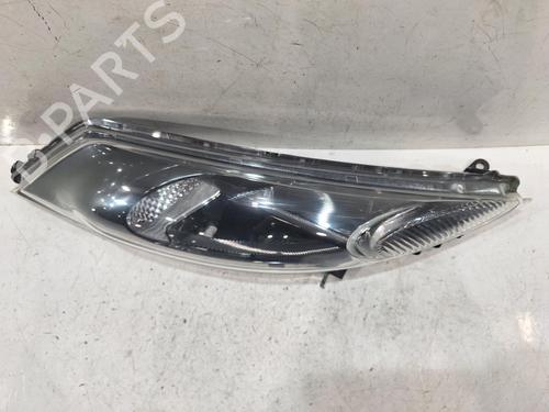 Right headlight NISSAN JUKE (F15) 1.6 | BP31597126C29