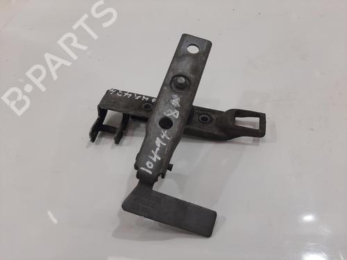 Used Hood lock Hood lock MERCEDES-BENZ SPRINTER 3,5-t Van (B907, B910) 314 CDI (910.631, 910.633) (143 hp) 35922665 35922665