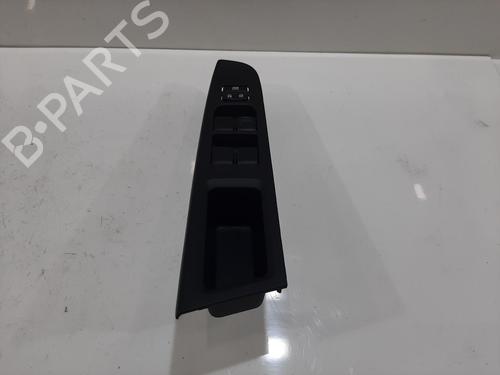 Commutateur Commutateur TOYOTA YARIS (_P13_) 1.5 Hybrid (NHP130_) (101 hp) 34149657 34149657