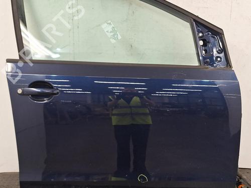 Used Right front door Right front door VW UP! (121, 122, BL1, BL2, BL3, 123) 1.0 (75 hp) 40071473 40071473