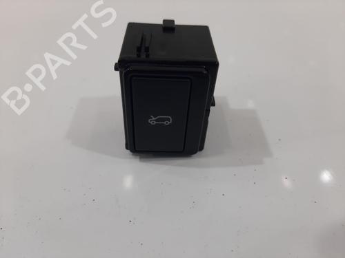 electronic-module-jaguar-i-pace-x590-2018-33435868 main image