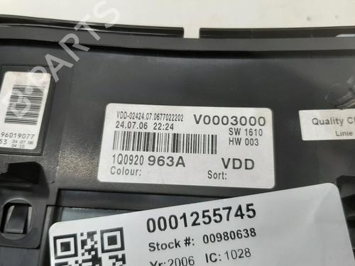 Instrument cluster VW EOS (1F7, 1F8) 2.0 TDI | BP26861108C47 - Image 5