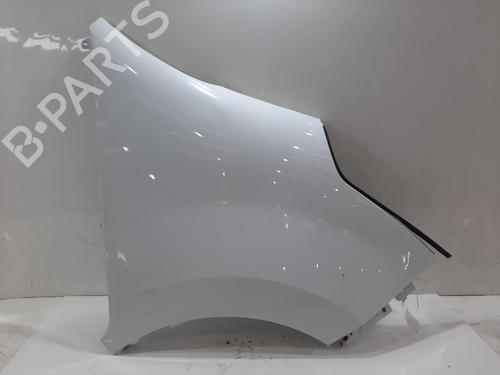Used Right front fenders Right front fenders 37484545 37484545