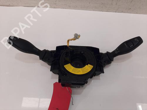 switch-ford-b-max-jk-2012-33555702 main image