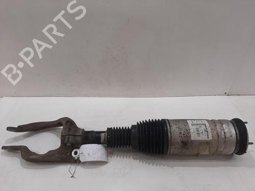 Used Right front shock absorber LAND ROVER RANGE ROVER IV (L405) 3.0 SDV6 Hybrid 4x4 (340 hp) 30494626