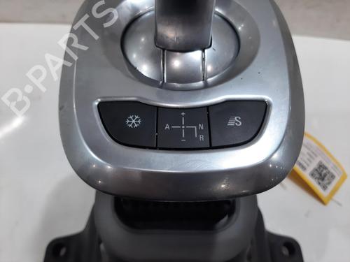 Gear lever VAUXHALL CORSA Mk III (D) (S07) 1.2 i 16V (L08) | BP29883715M90