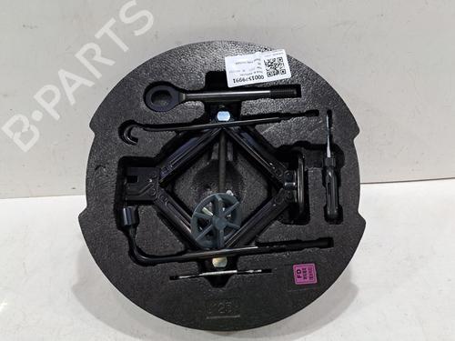 Used Jack Kit HYUNDAI i30 (FD) 1.4 (109 hp) 30756498