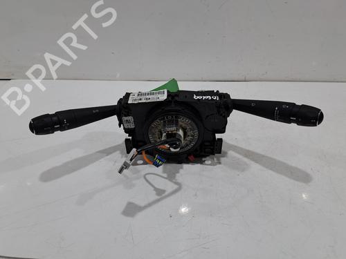 switch-citroen-c4-picasso-ii-2013-39070797 main image