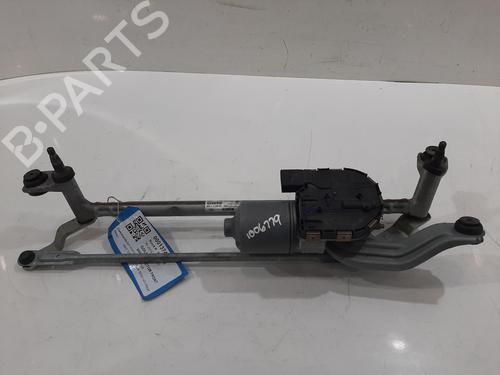 Used Front wiper motor VW GOLF VII (5G1, BQ1, BE1, BE2) 1.6 TDI (115 hp) 26745946
