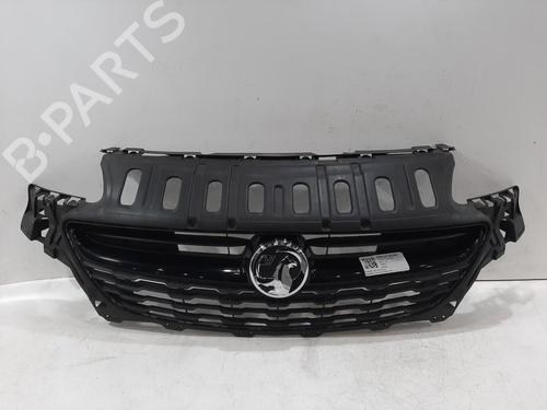 Used Grille VAUXHALL CORSA Mk IV (E) (X15) 1.4 (90 hp) 32026871