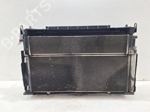 Used Radiator set Radiator set TOYOTA RAV 4 IV (_A4_) 2.5 Hybrid (AVA42_) (197 hp) 33335316 33335316