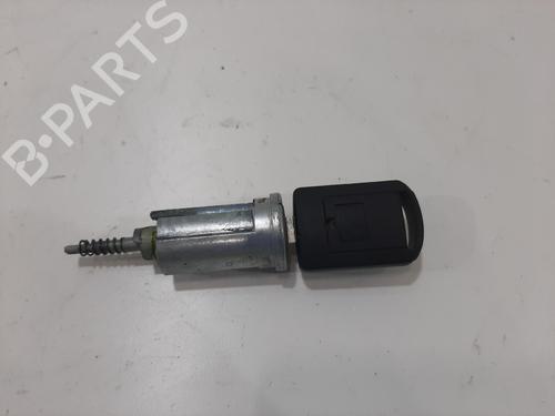 Ratlås/Tændingslås VAUXHALL CORSA Mk II (C) (X01) 1.0 12V (F08, F68) (58 hp) 30896701