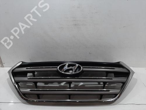 Grill Grill HYUNDAI TUCSON (TL, TLE) 2.0 CRDi All-wheel Drive (136 hp) 33647229 33647229