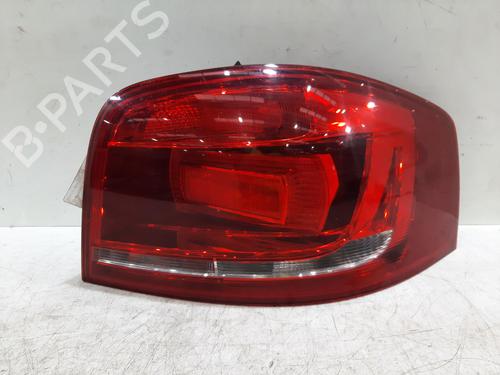 right-taillight-audi-a3-8p1-2003-2004-2005-2006-2007-2008-2009-2010-2011-2012-2013-34377415 main image