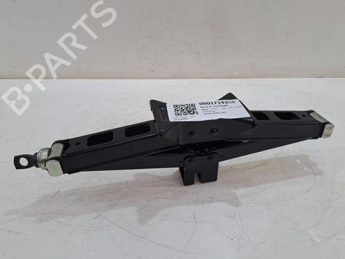 Used Jack Kit Jack Kit HYUNDAI TUCSON (TL, TLE) 2.0 CRDi All-wheel Drive (136 hp) 35769104 35769104