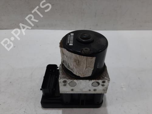 Used ABS pump VAUXHALL ASTRA Mk VI (J) (P10) 1.4 (100 hp) 33179649