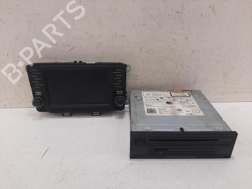 Bilradio VW POLO V (6R1, 6C1) 1.2 TSI 16V (90 hp) 32718520