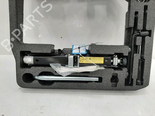 Jack Kit AUDI A4 B8 (8K2) 2.0 TFSI | BP26826536C119 
