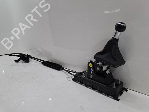 gear-lever-audi-q2-gab-gag-2016-40455361 main image