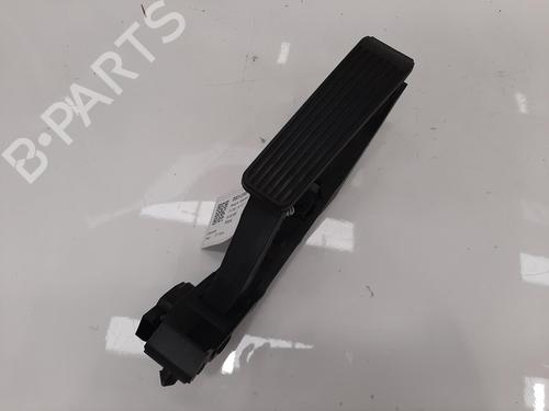 pedal-mercedes-benz-s-class-w221-v221-2005-2006-2007-2008-2009-2010-2011-2012-2013-26818826 main image