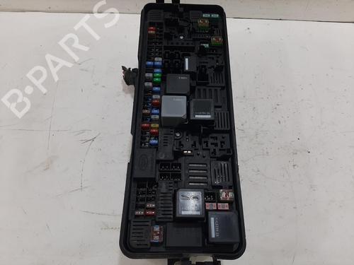 Fuse box LAND ROVER RANGE ROVER IV (L405) 4.4 SDV8 4x4 | BP30094743E1