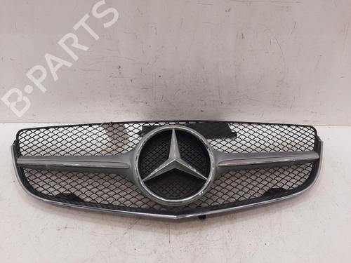Used Grille Grille 37593146 37593146