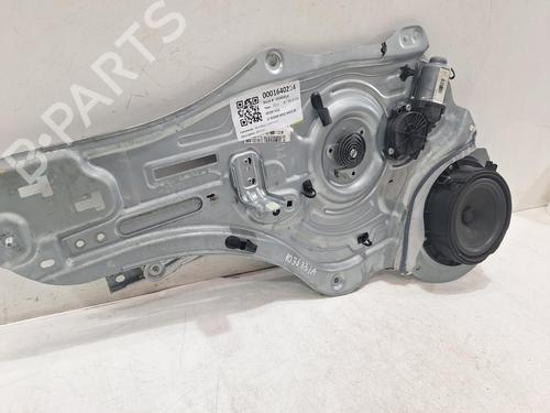 Front left window mechanism KIA SPORTAGE III (SL) 2.0 CRDi AWD | BP32357663C22