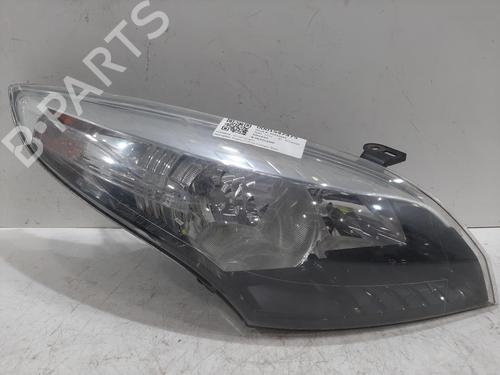 Used Right headlight RENAULT MEGANE III Hatchback (BZ0/1_, B3_) 1.6 16V (BZ1B, BZ1H) (110 hp) 29946108