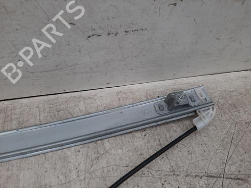 Rudehejsemekanisme Højre foran TOYOTA YARIS (_P21_, _PA1_, _PH1_) 1.5 Hybrid (MXPH10, MXPH11) | BP29322524C23 