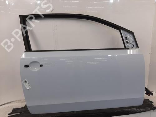 Used Right front door Right front door 38446622 38446622